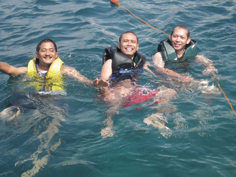 Snorkeling « Orek-orekan Dwi Pramono